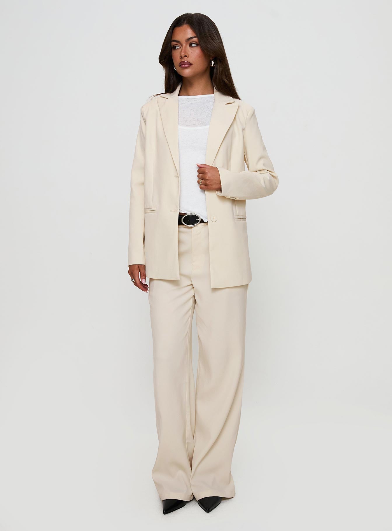 Crowd Pleaser Oversized Blazer Cream-Oh Mollys