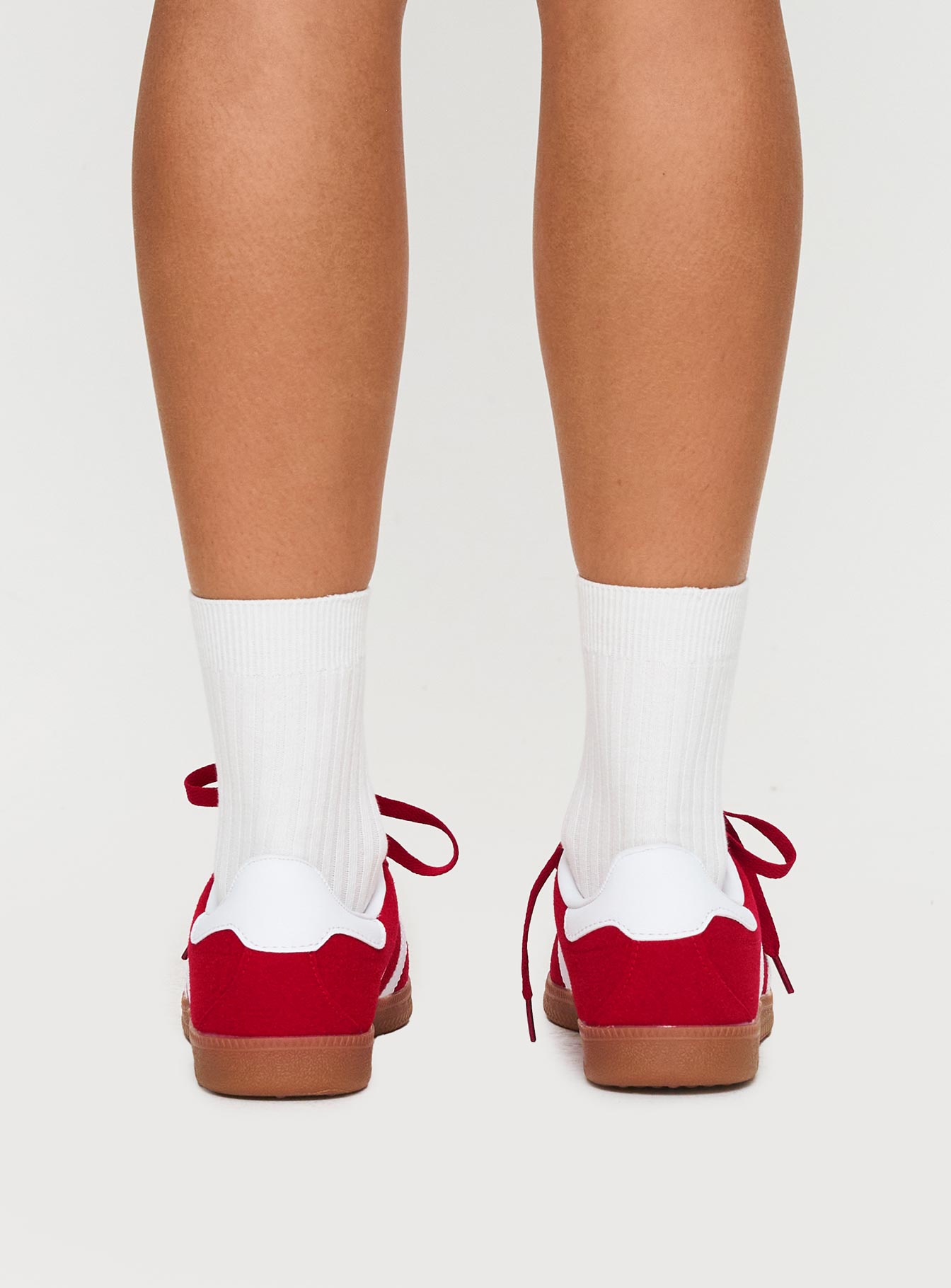 Huckle Sneakers Red-Oh Mollys