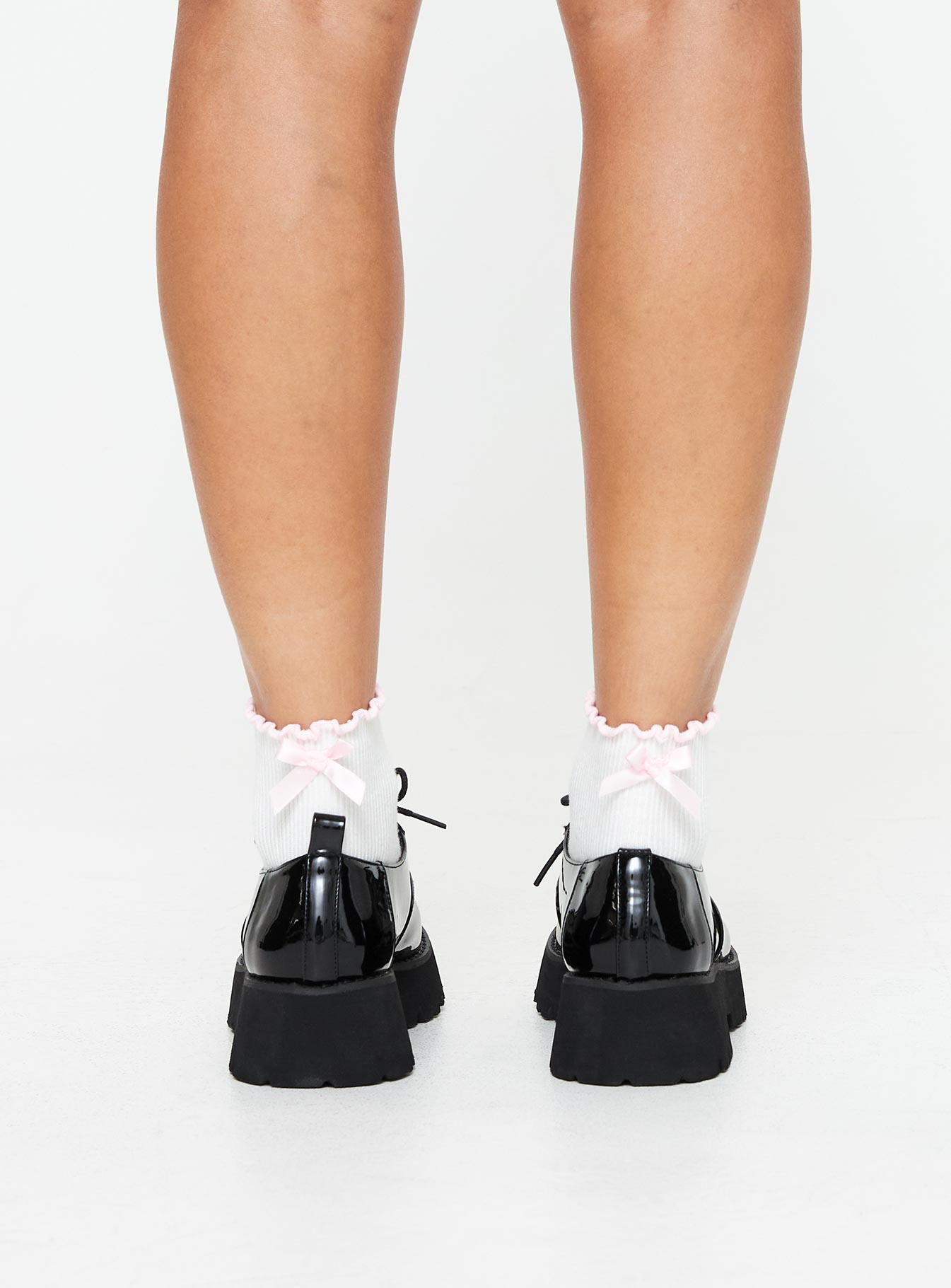 Louisa Flats Black-Oh Mollys