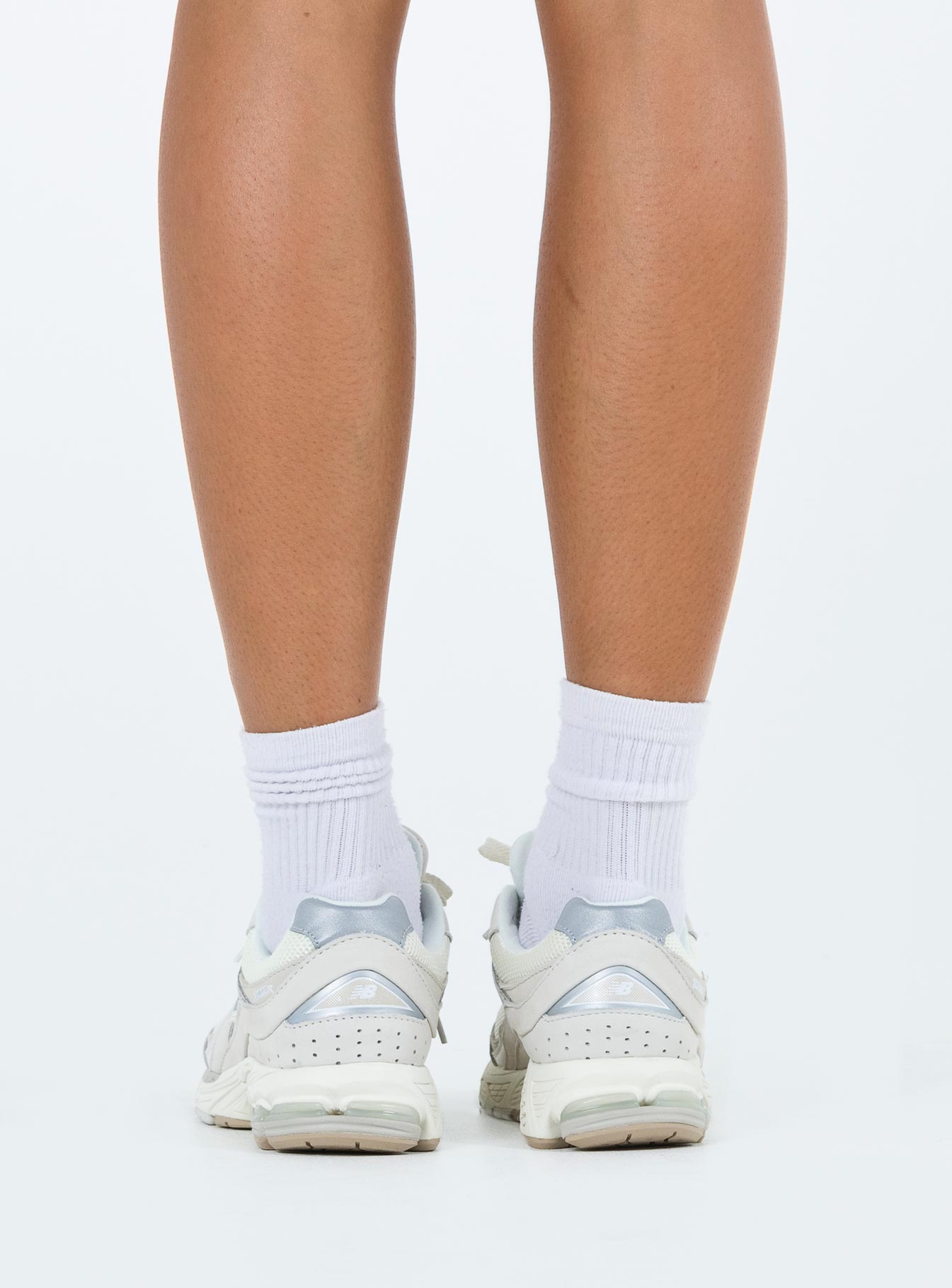 New Balance 2002 Beige-Oh Mollys