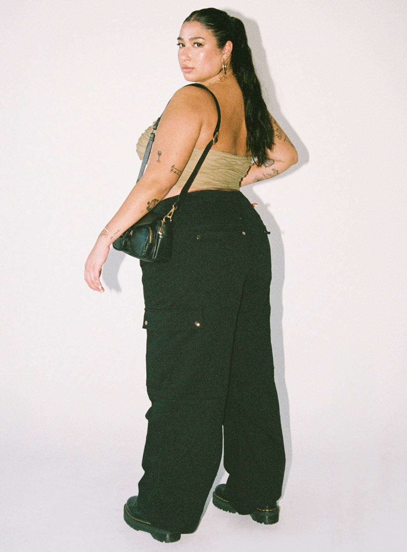 Fallout Mid Rise Cargo Pants Black Curve-Oh Mollys