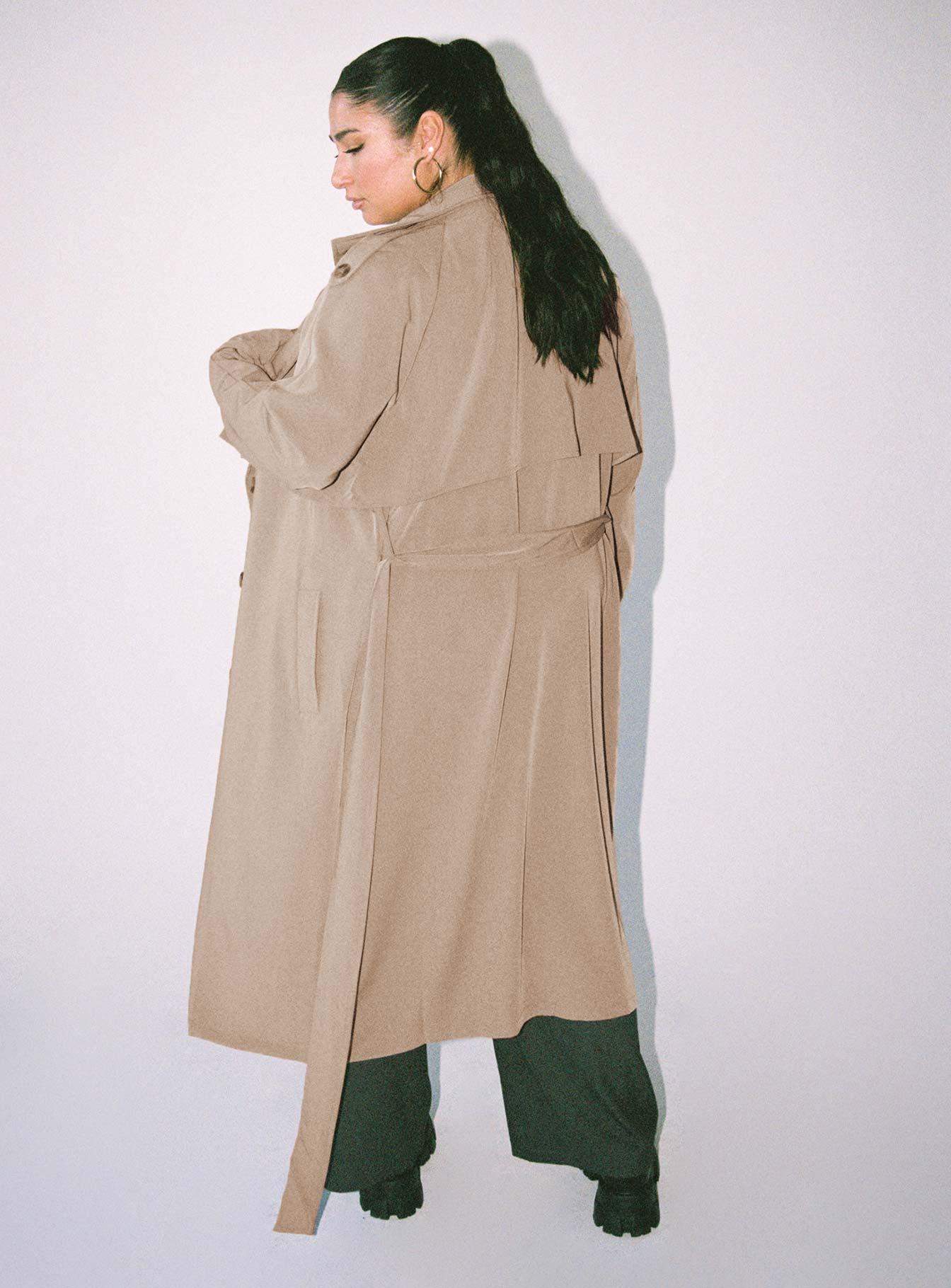 Cassie Trench Coat Beige Curve-Oh Mollys