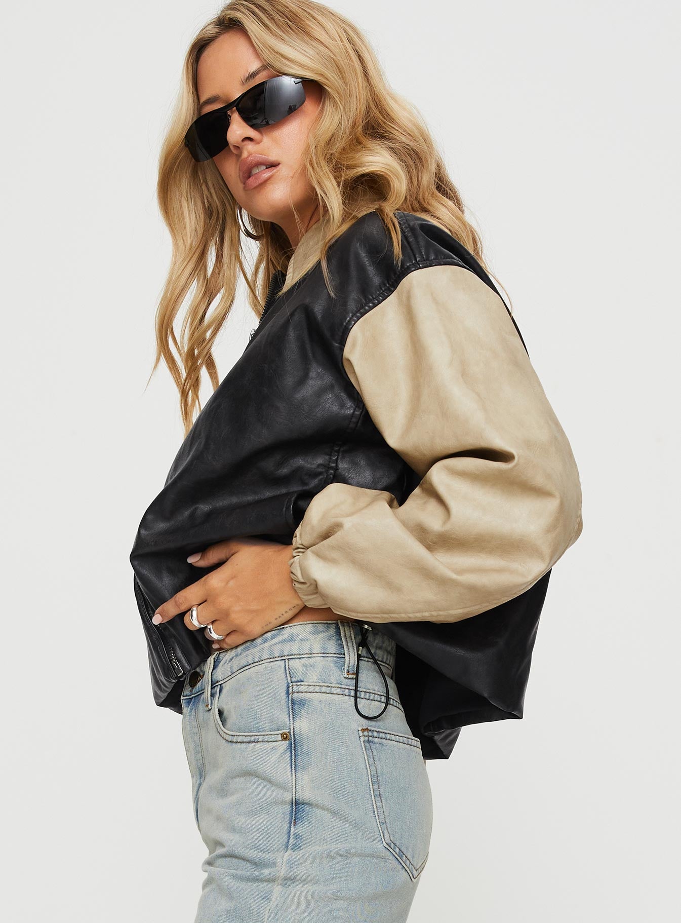 Nirvana Bomber Jacket Camel-Oh Mollys
