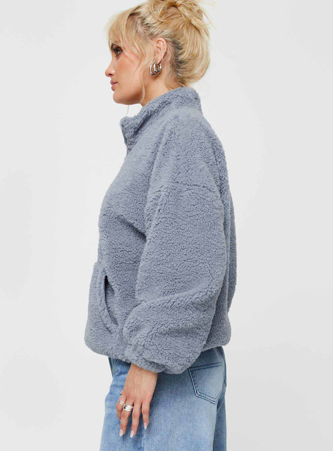 Dais Teddy Sweater Blue-Oh Mollys