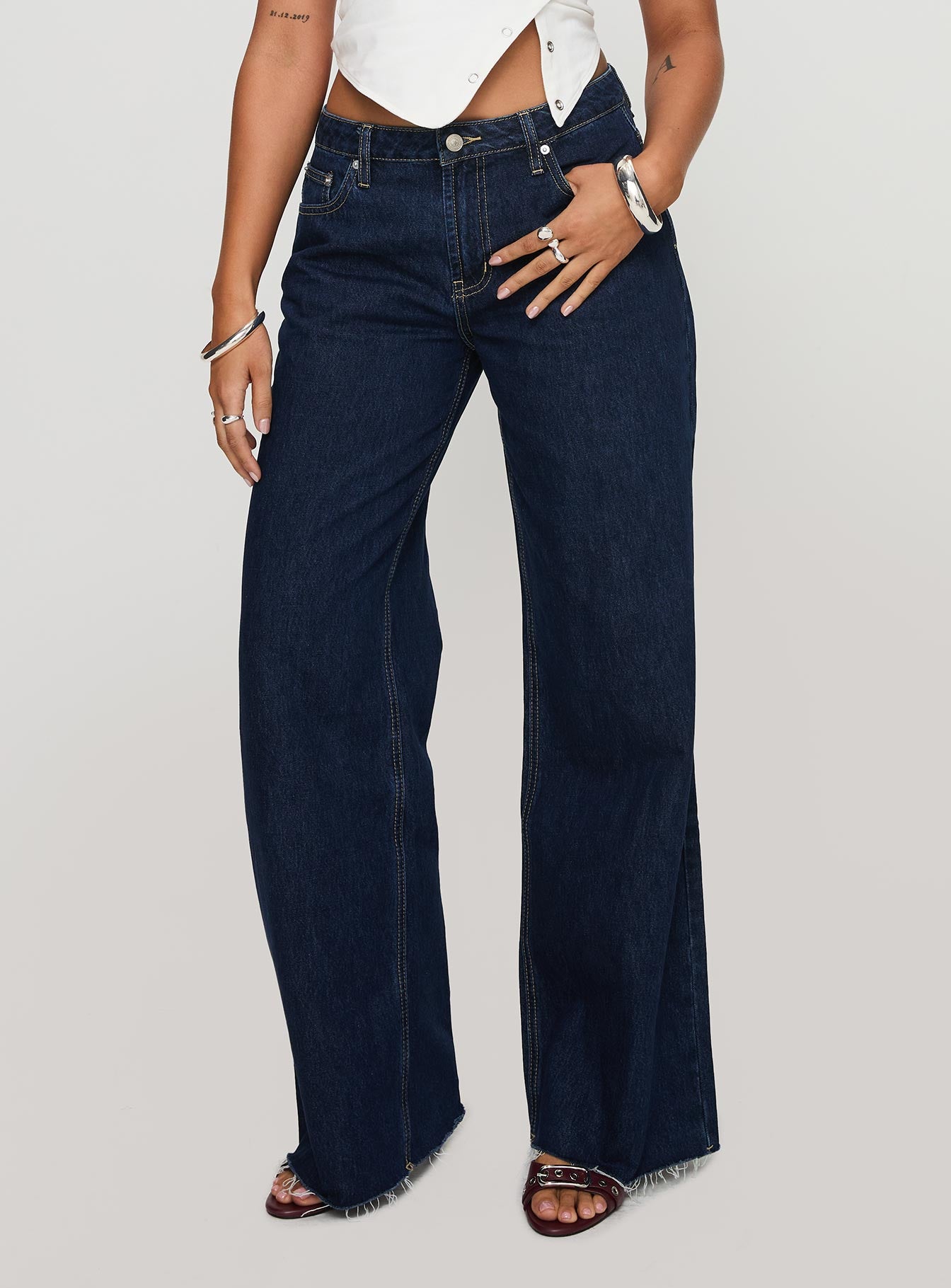 Darla Low Rise Straight Jean Dark Wash Petite-Oh Mollys