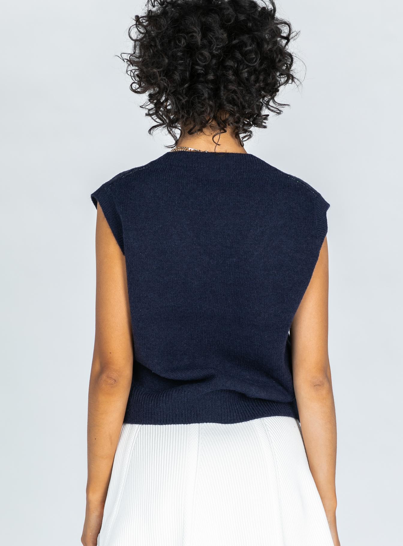 Saskia Sweater Vest Black-Oh Mollys