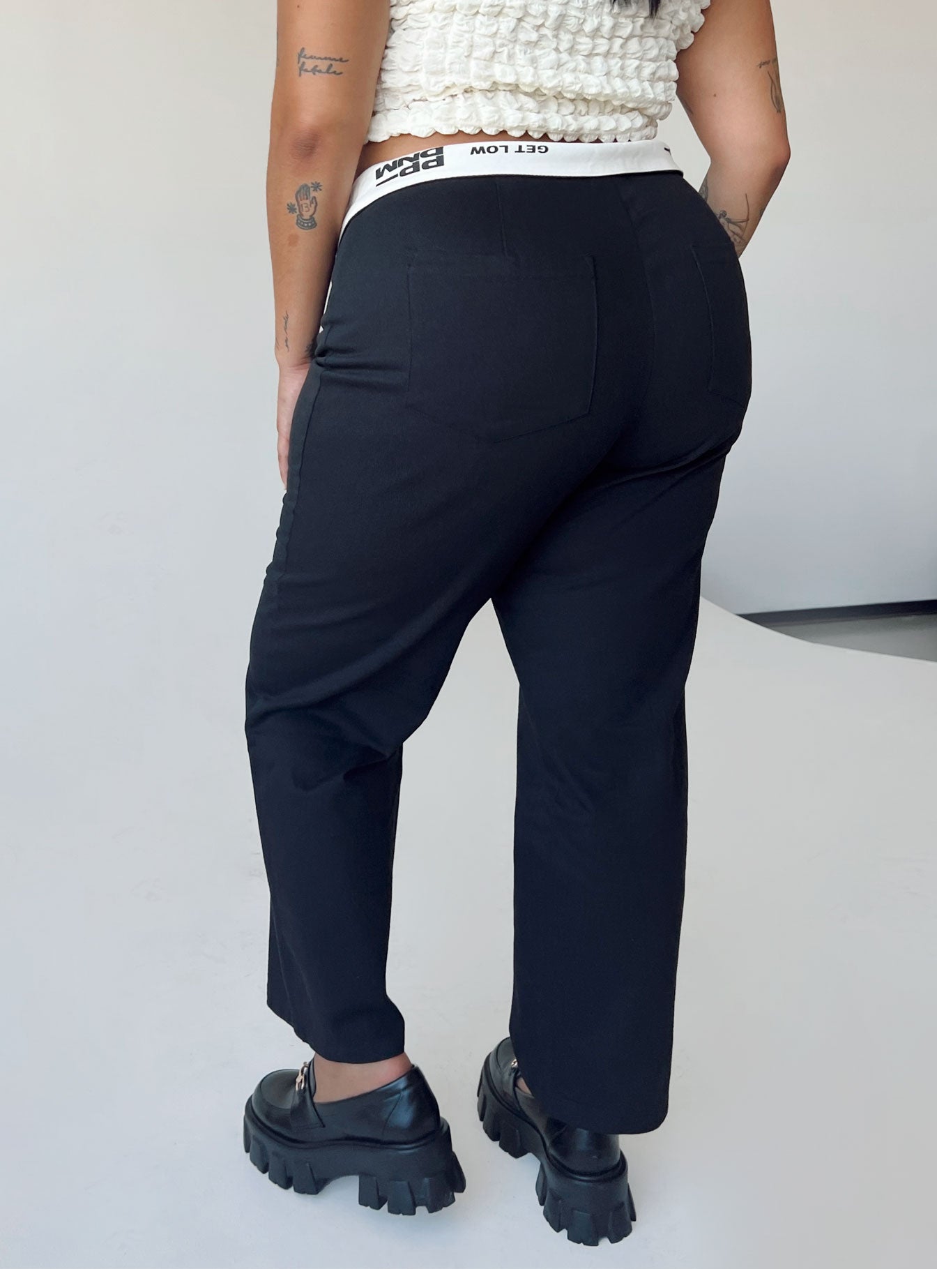 Dava Low Rise Pants Black Curve-Oh Mollys