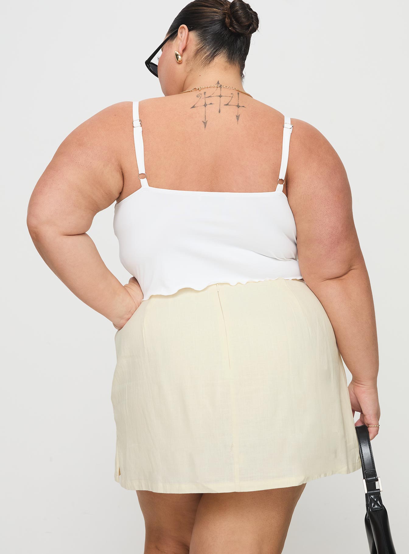 Gigi Skort Linen Cream Curve-Oh Mollys
