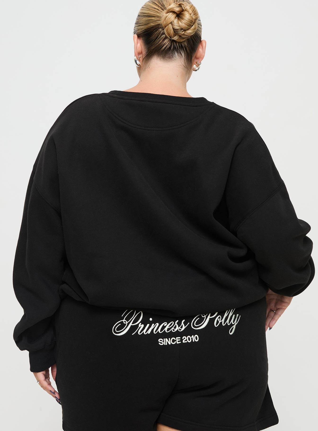 Oh Mollys Crew Neck Sweatshirt Cursive Text Black Sand Curve-Oh Mollys