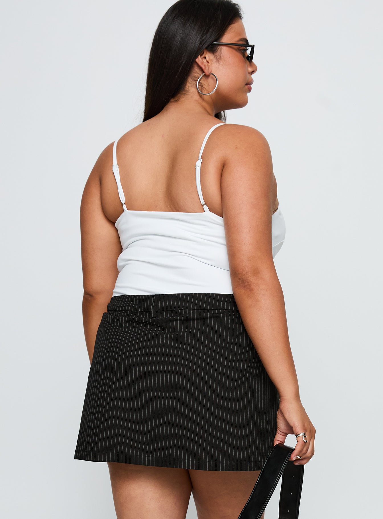 Feminique Skort Black Stripe Curve-Oh Mollys