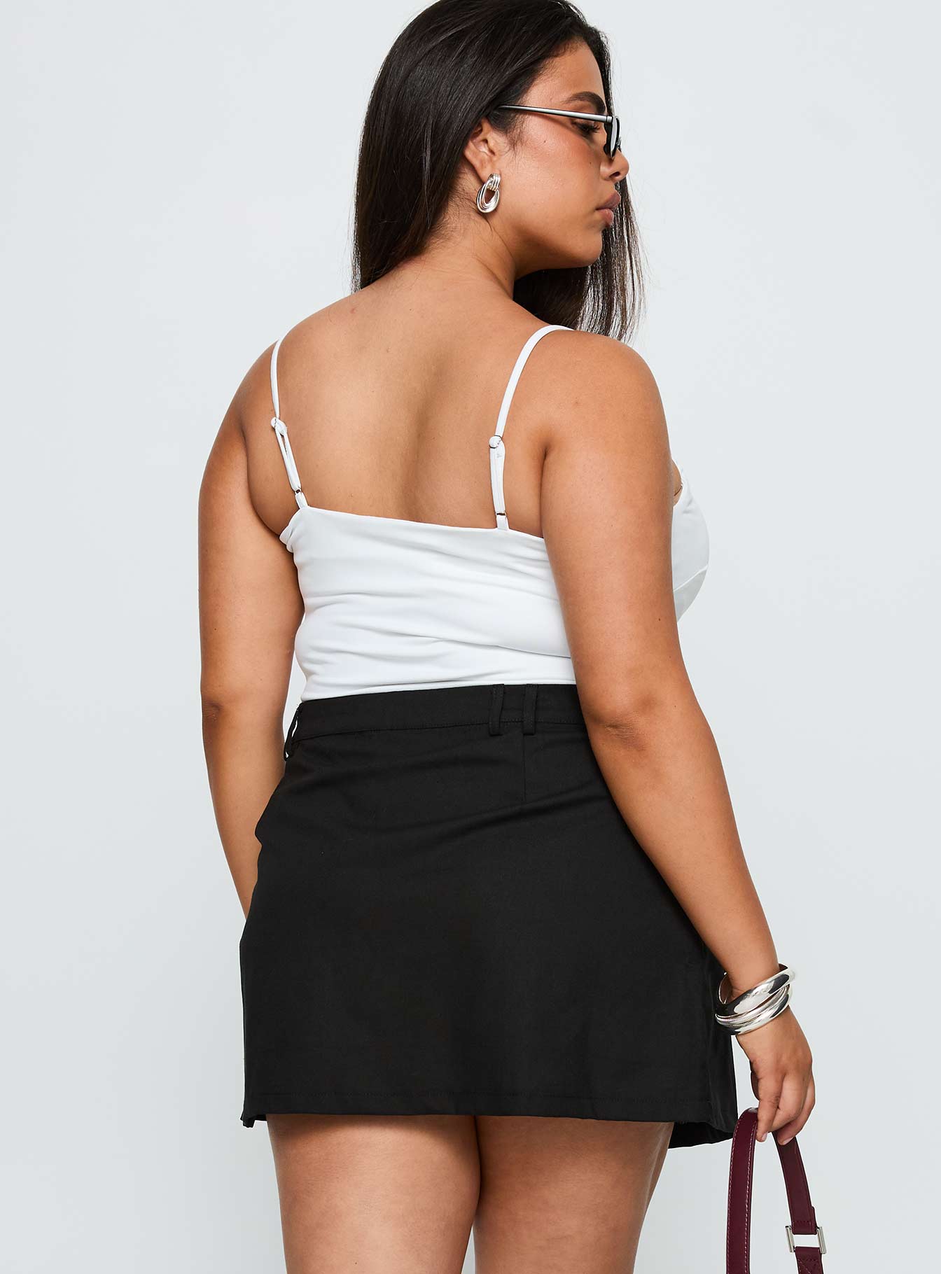 Essentially Skort Black Curve-Oh Mollys