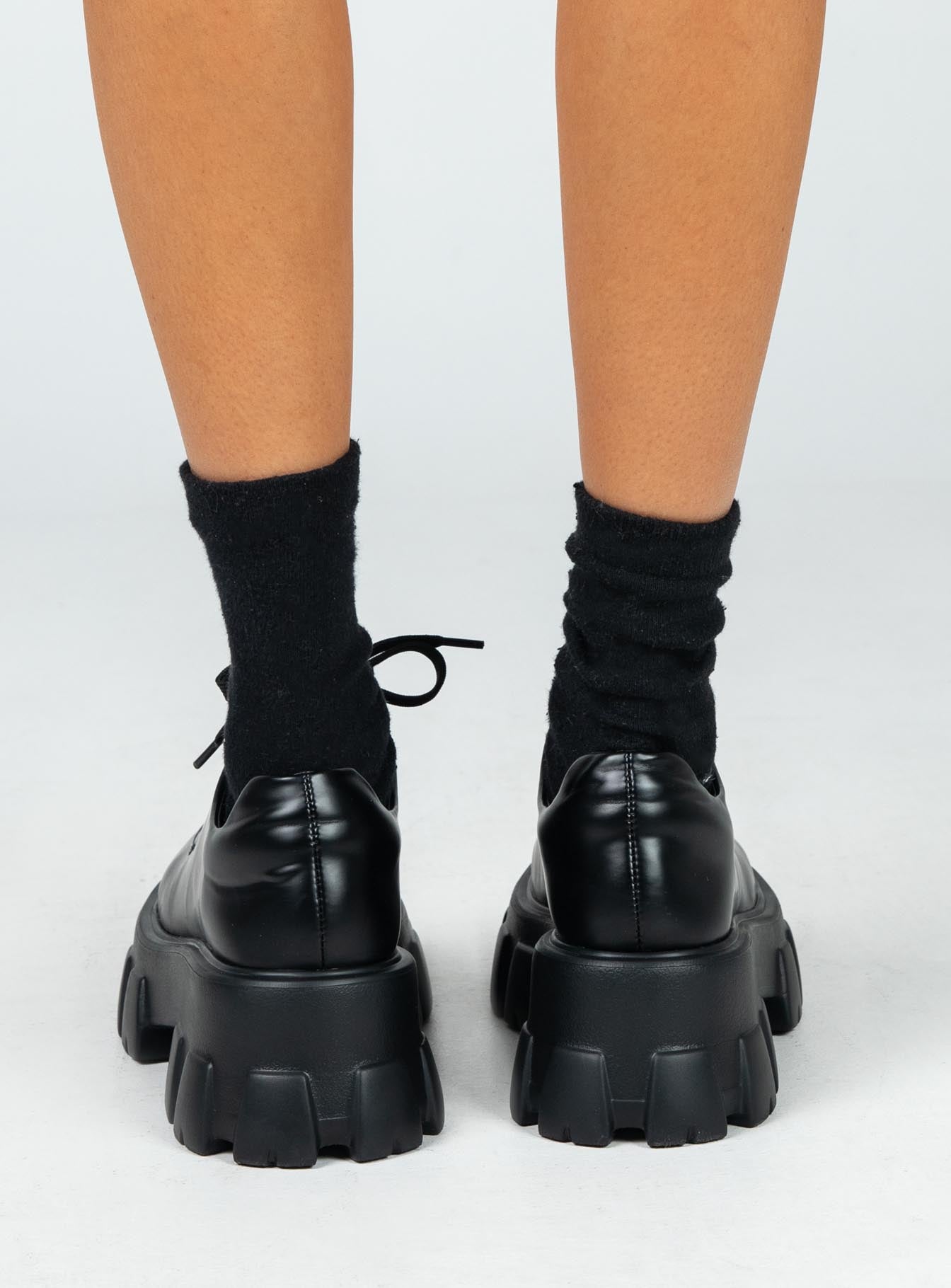 Mia Shoes Black-Oh Mollys