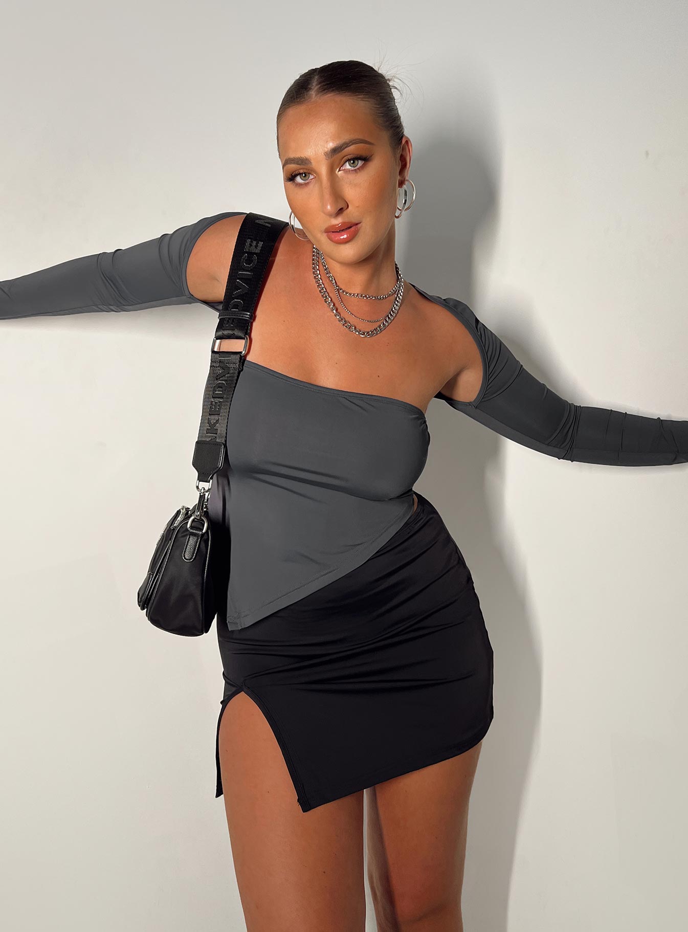 Lowell Mini Skirt Black-Oh Mollys