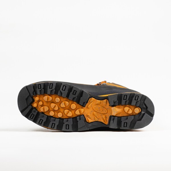 Meindl Island MFS Active Rock trekking boots