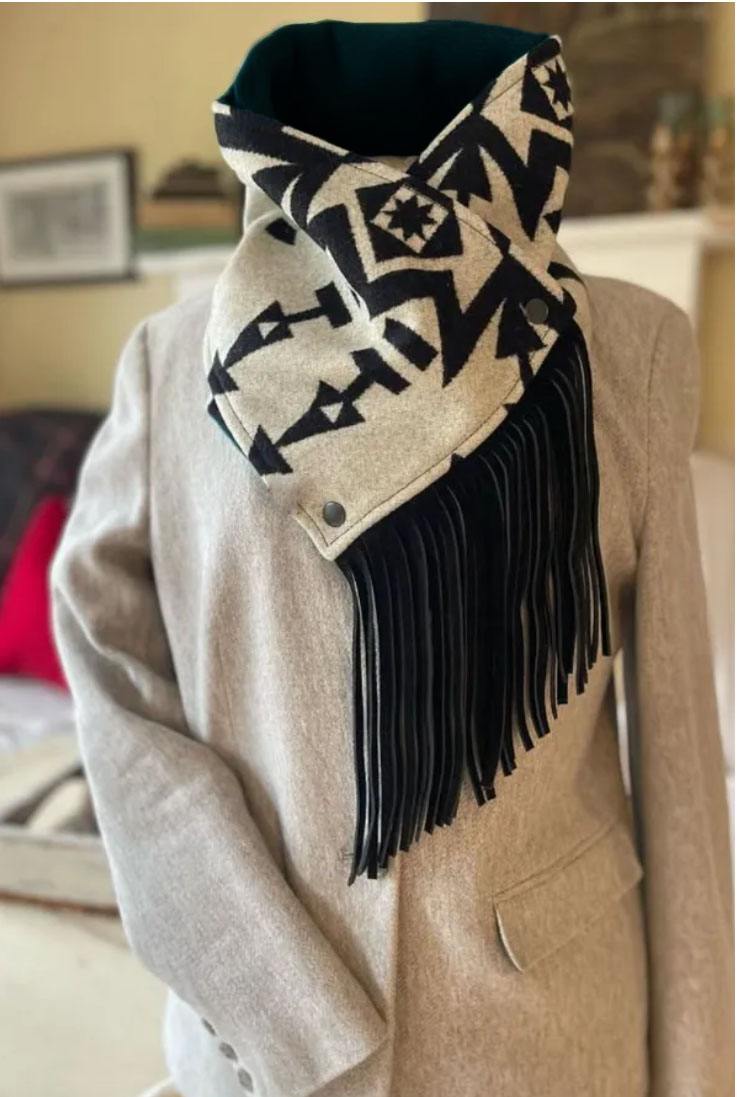 Women's Western Fringed Shawl - Black/White Aztec