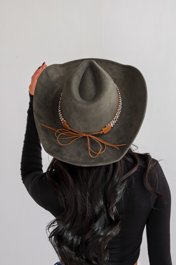 Western Wide-brimmed Hat