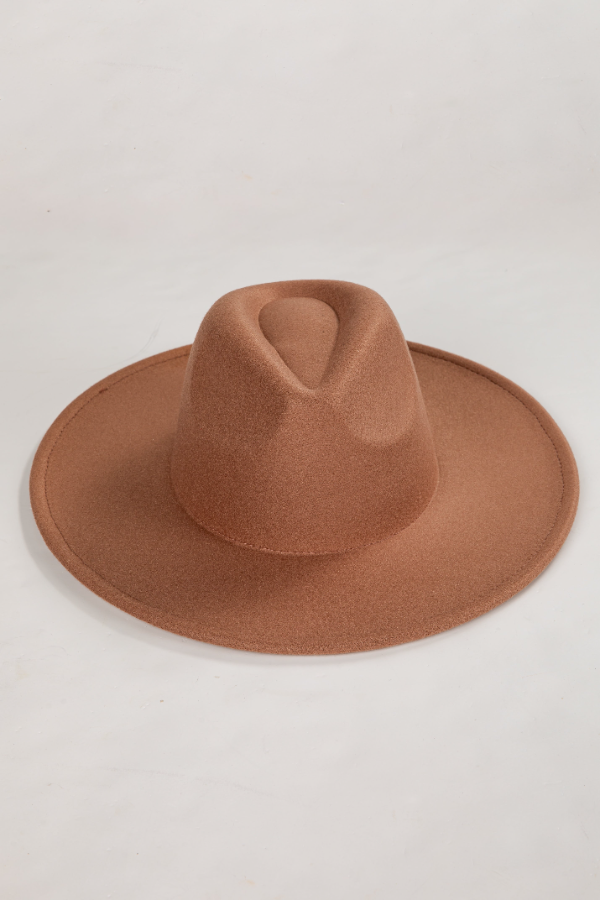 Wide-brimmed Fedora