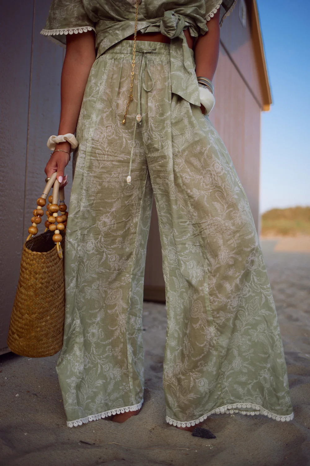 Cotton Cropped Essential Wide Leg Pant