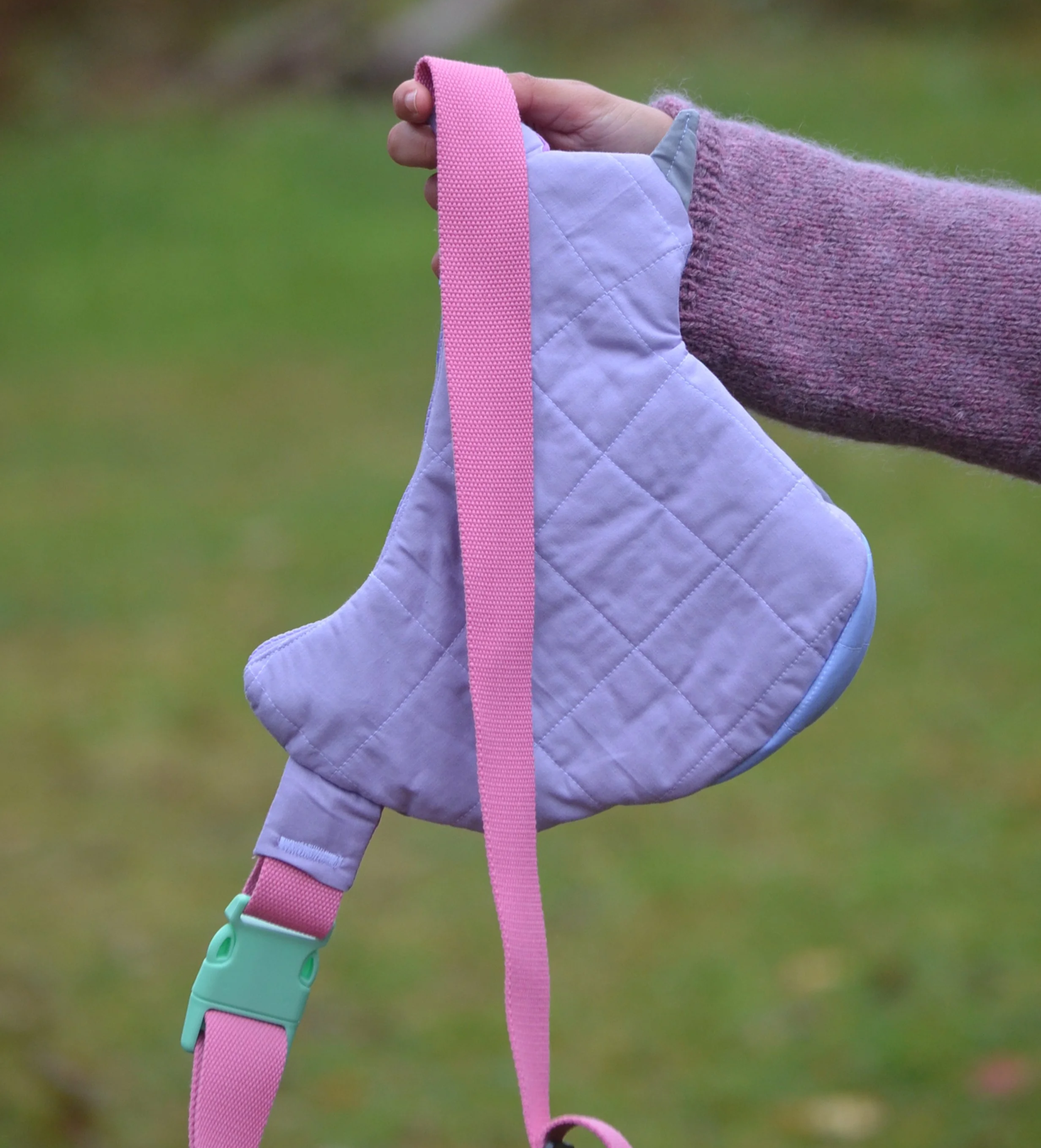 Fly Away Crossbody Bird Bag  - Pigeon