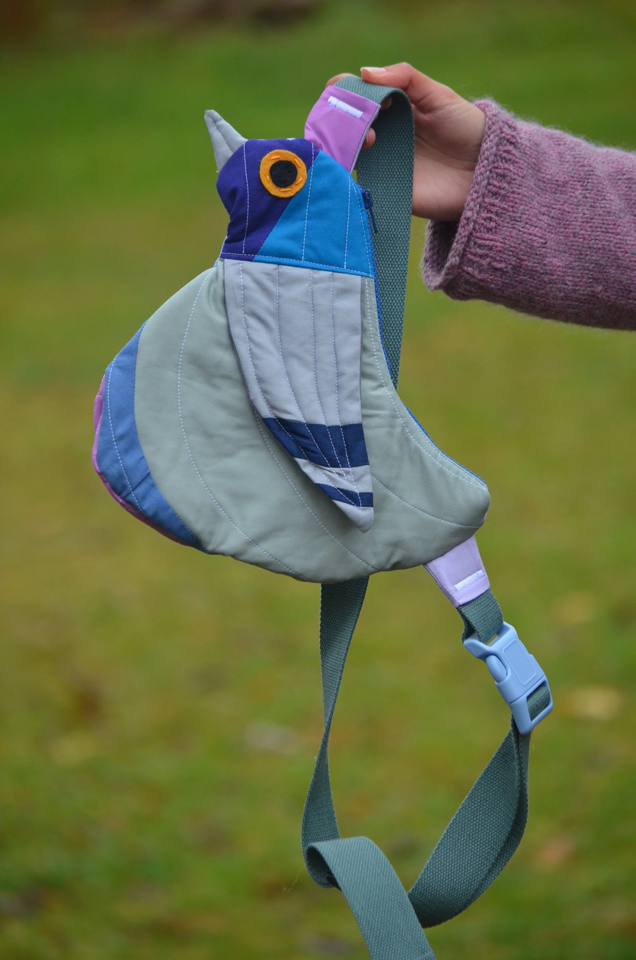 Fly Away Crossbody Bird Bag - Pigeon