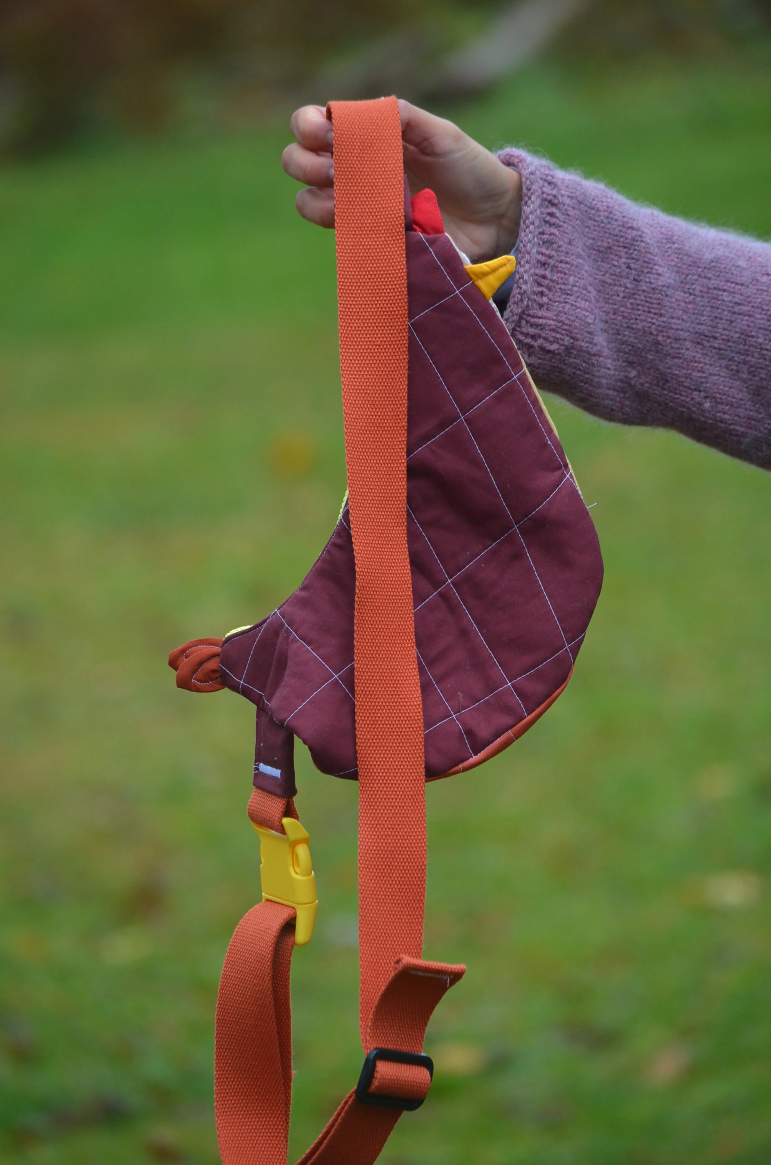 Fly Away Crossbody Bird Bag - Chicken