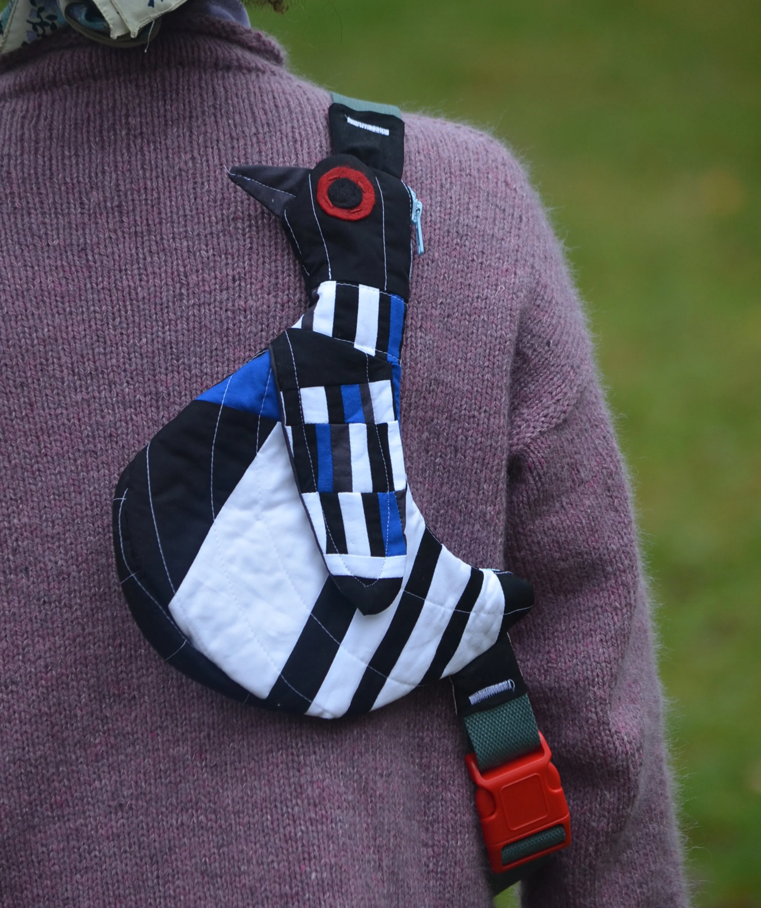 Fly Away Crossbody Bird Bag - Loon