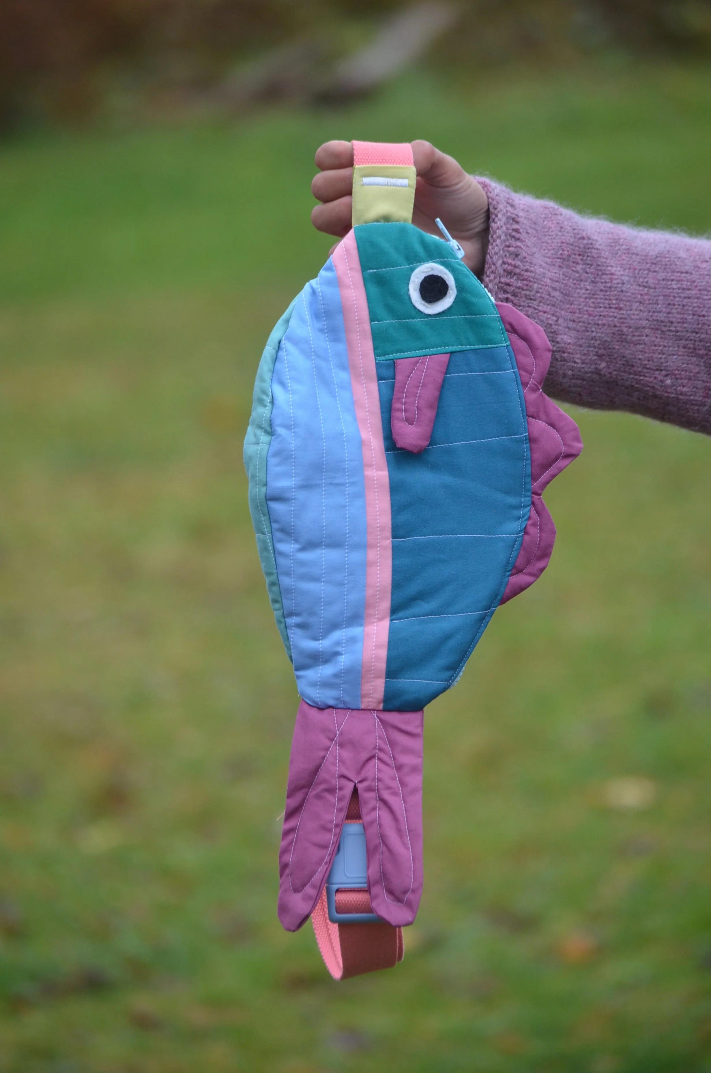 Swim Along Crossbody Fish Bag