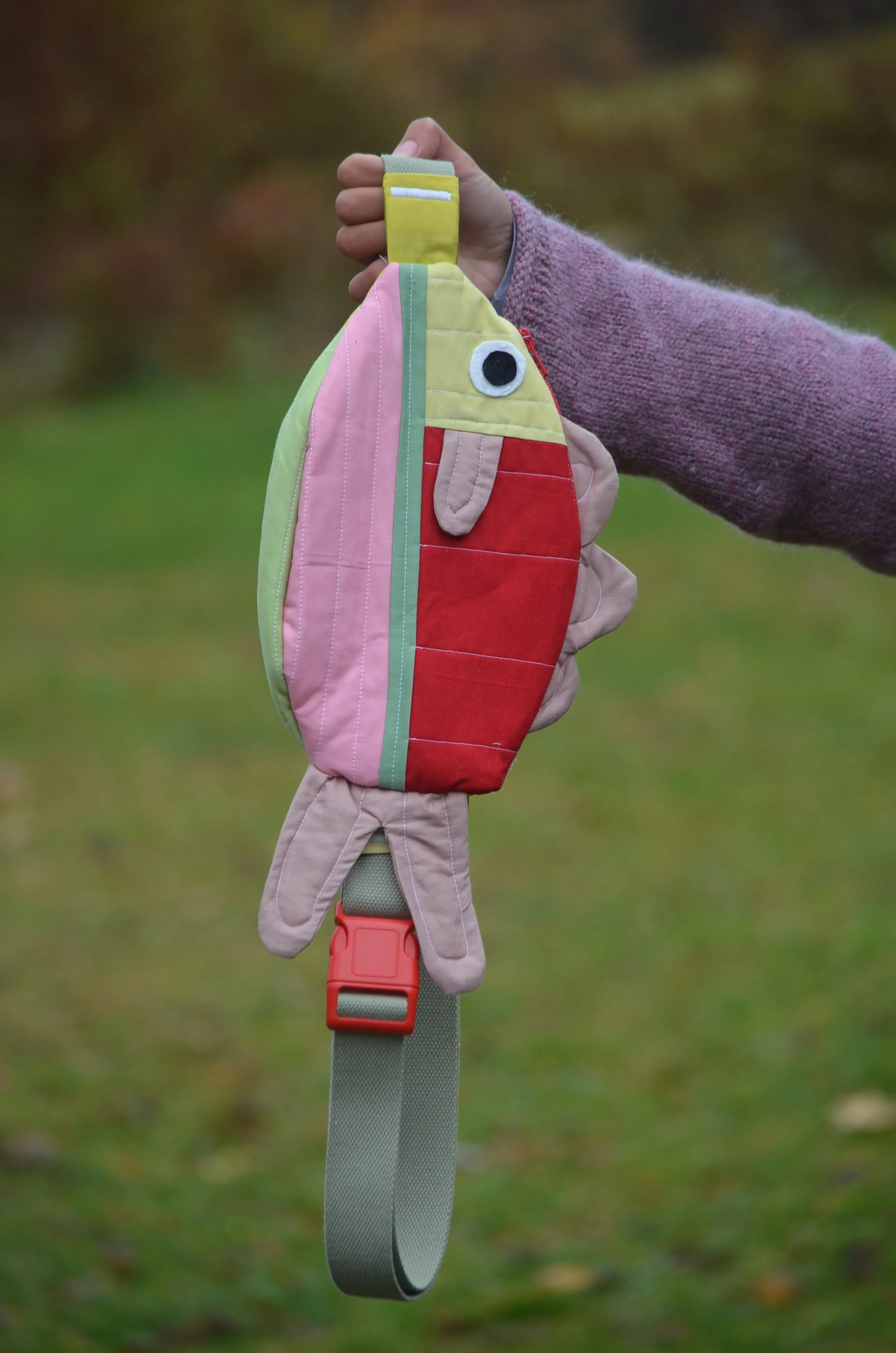 Swim Along Crossbody Fish Bag