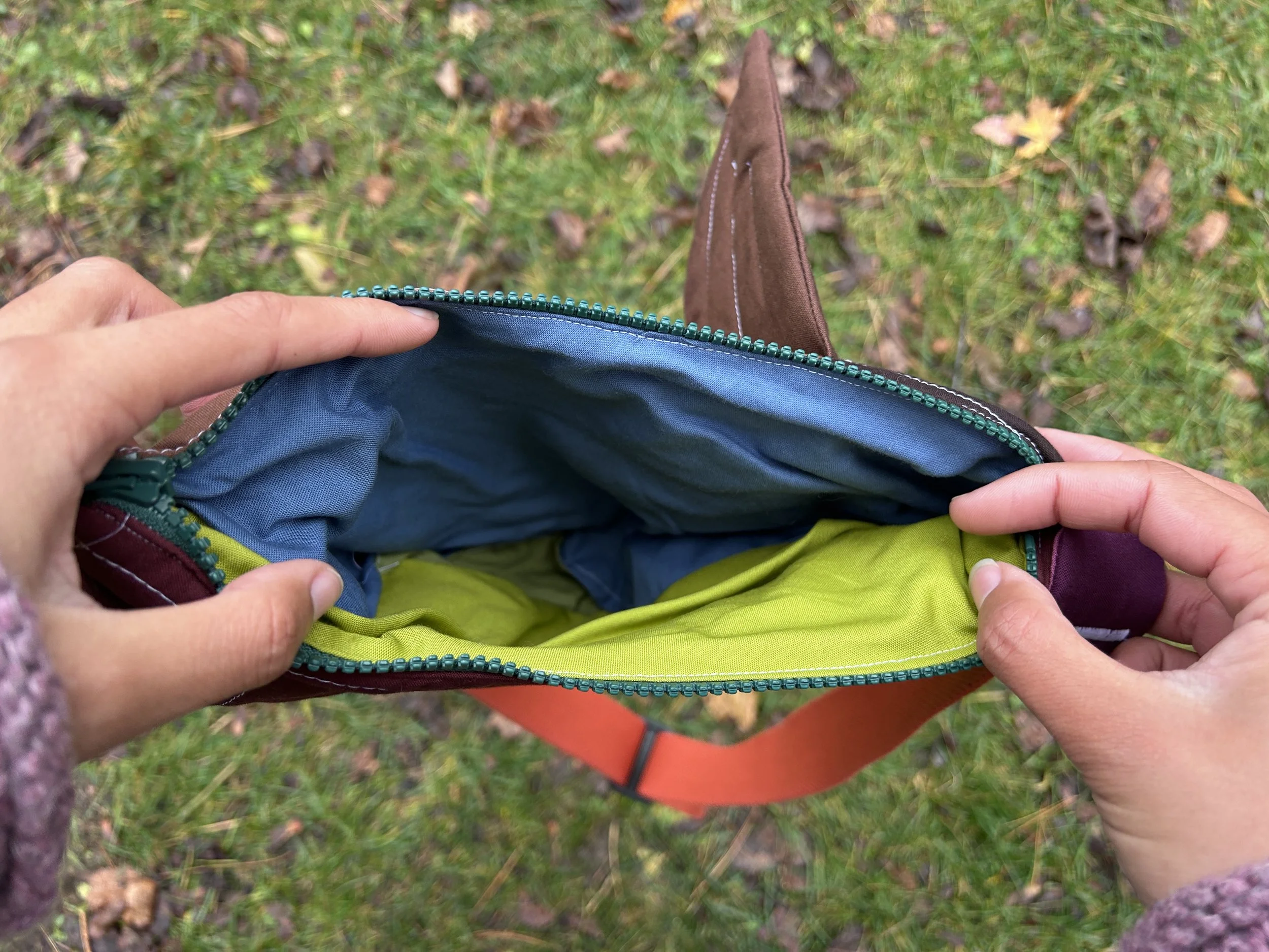 Fly Away Crossbody Bird Bag - Robin