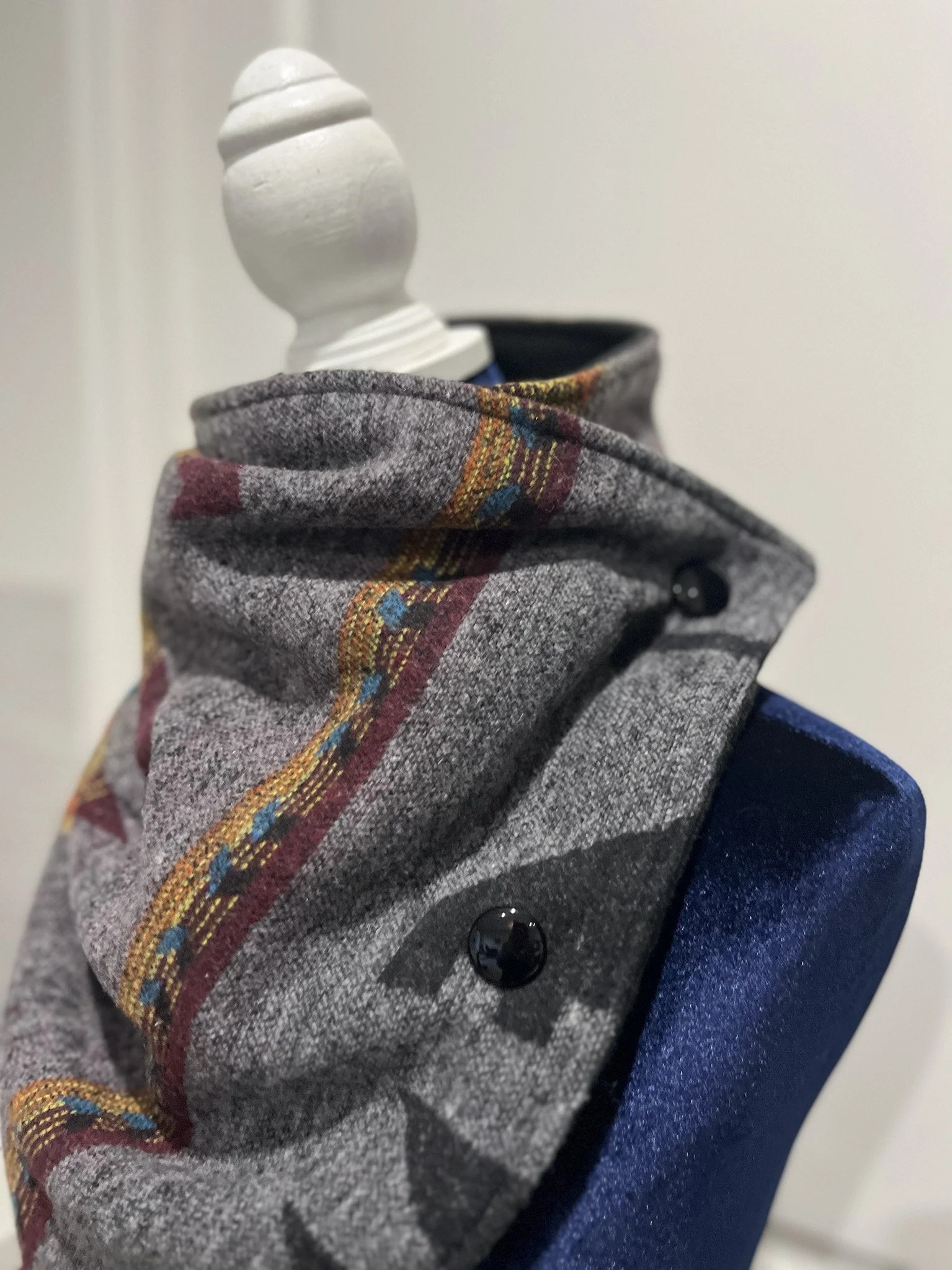 SOUTH WESTERN GREY Western Aztec Warm Neck Hood