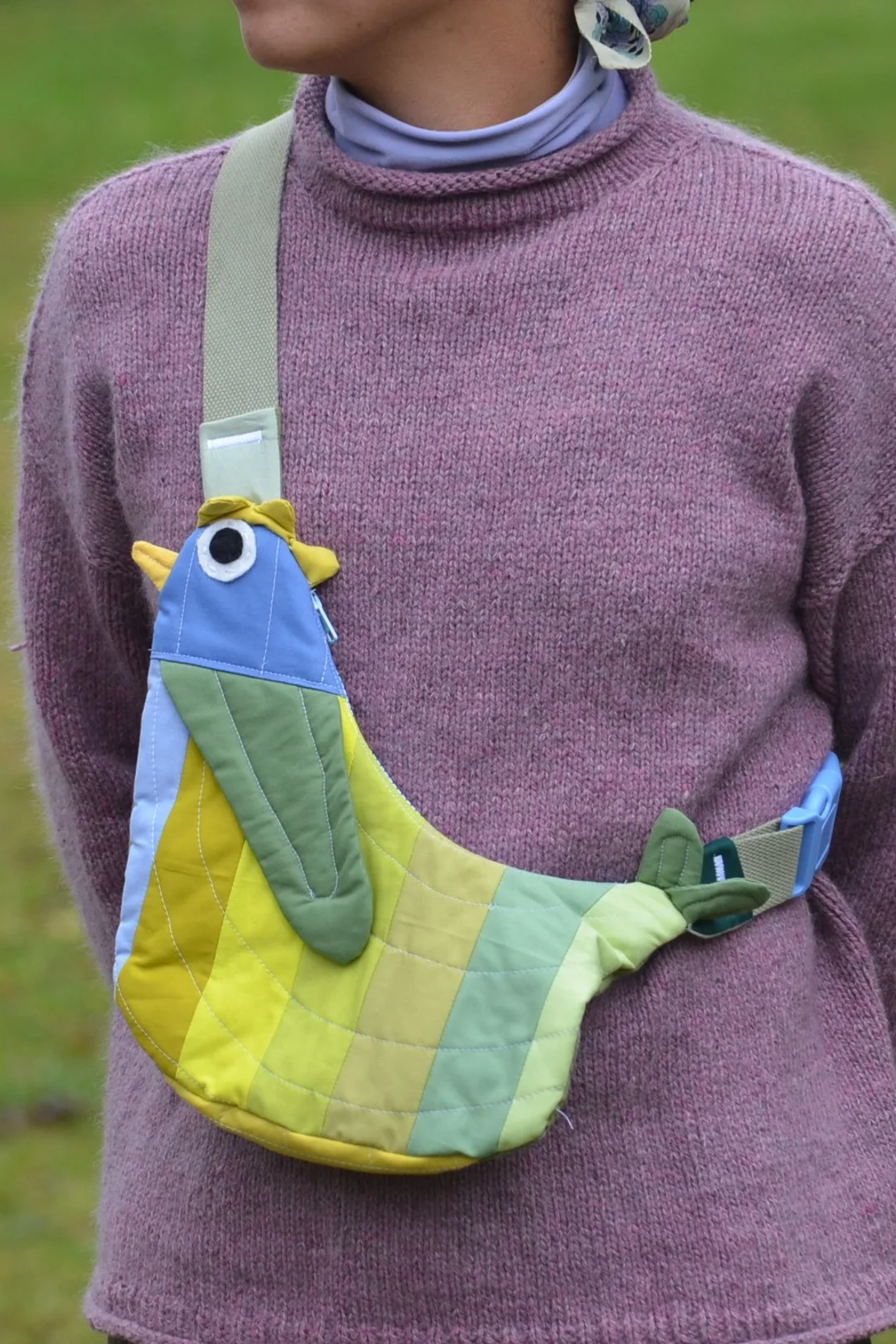 Fly Away Crossbody Bird Bag - Chicken