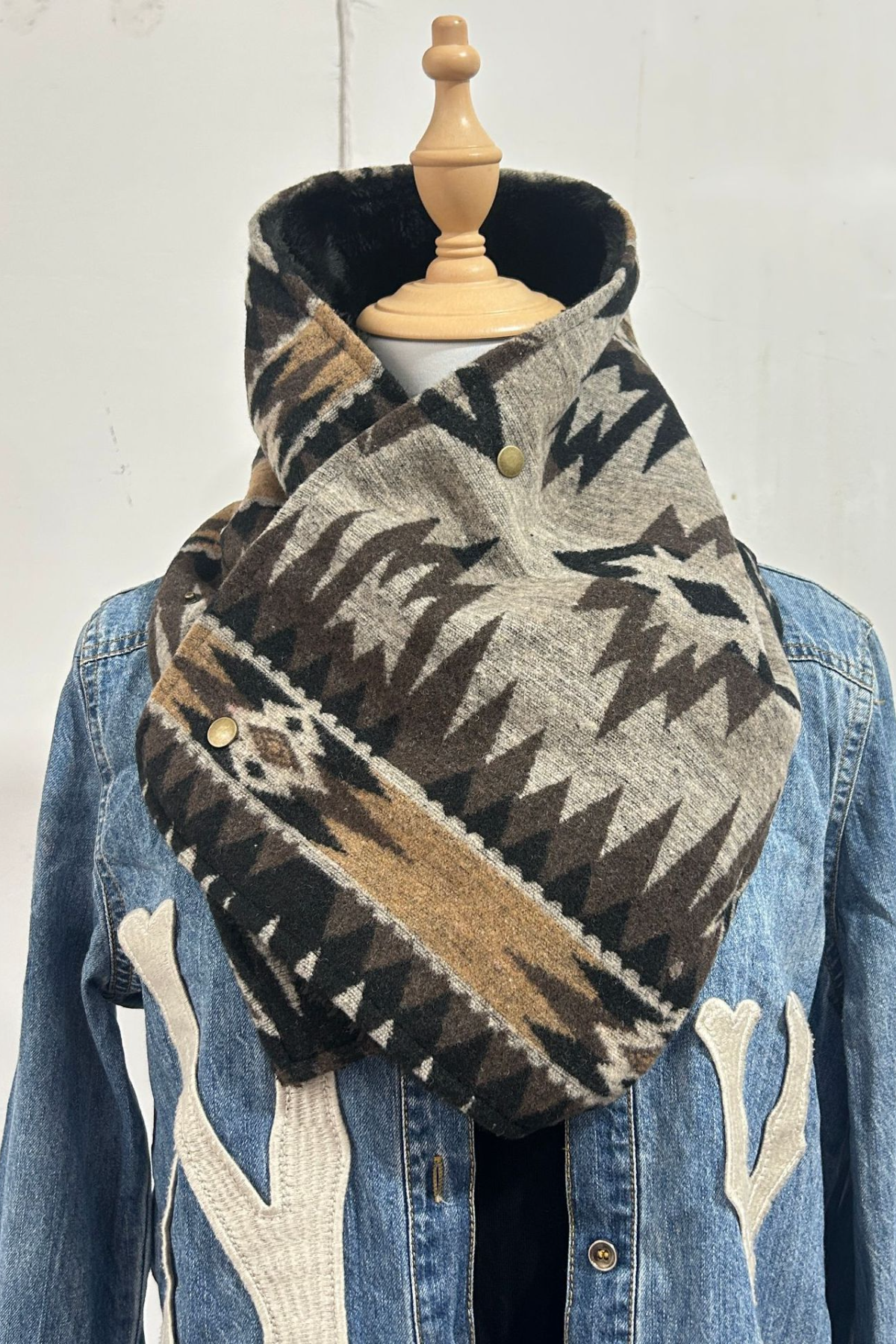  Western Cowboy Aztec Warm Neck Hood