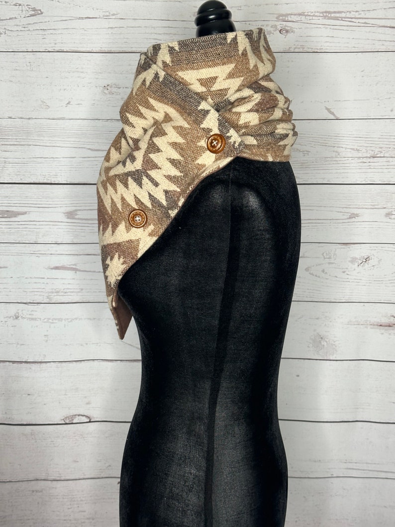 Women's Harvest Western Aztec Warm Neck Hood