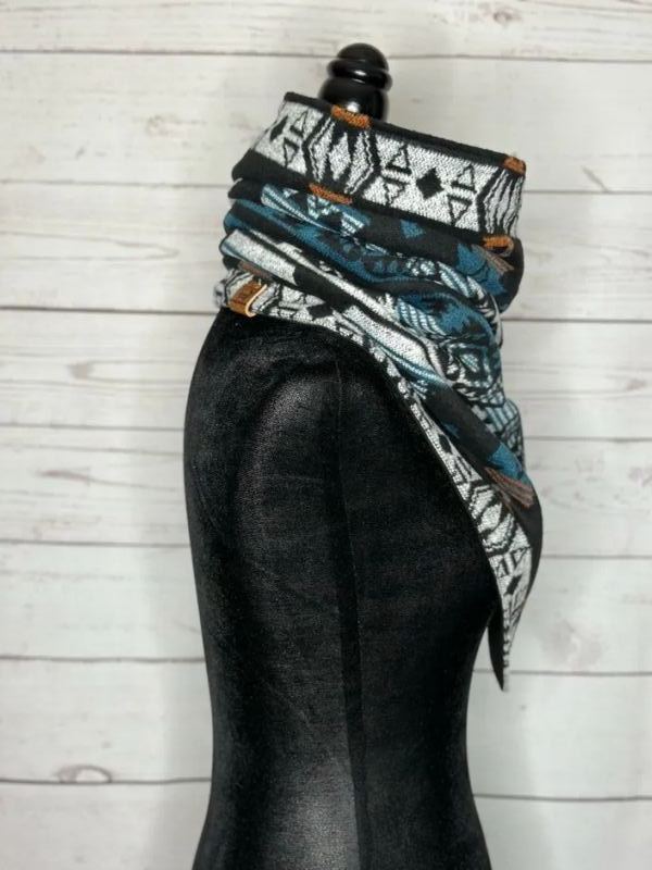 Women's Regal Western Aztec Warm Neck Hood