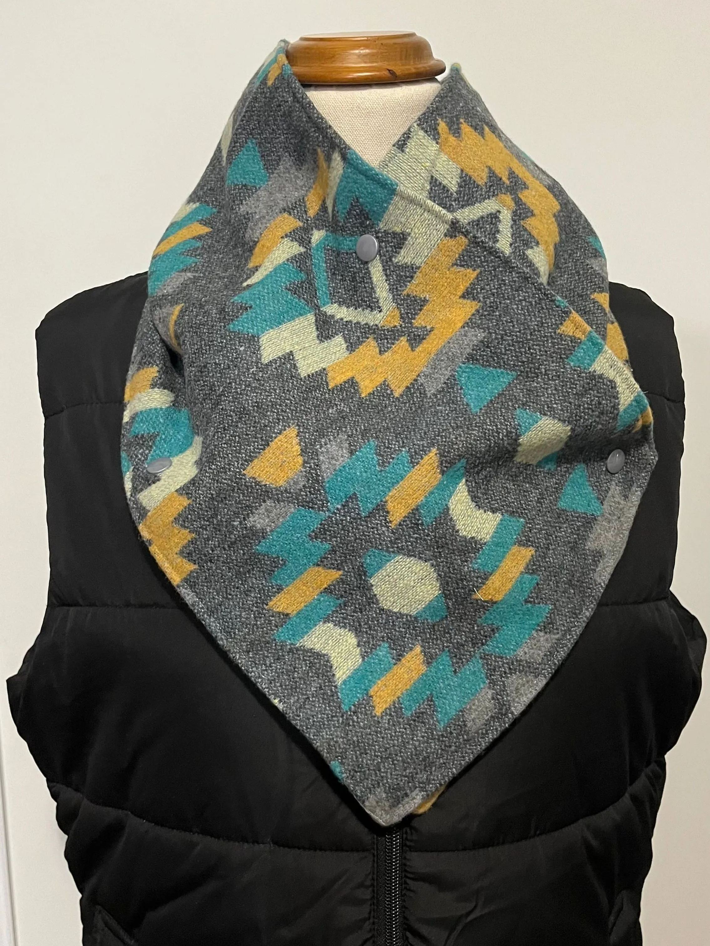 Western Cowboy Aztec Warm Neck Hood