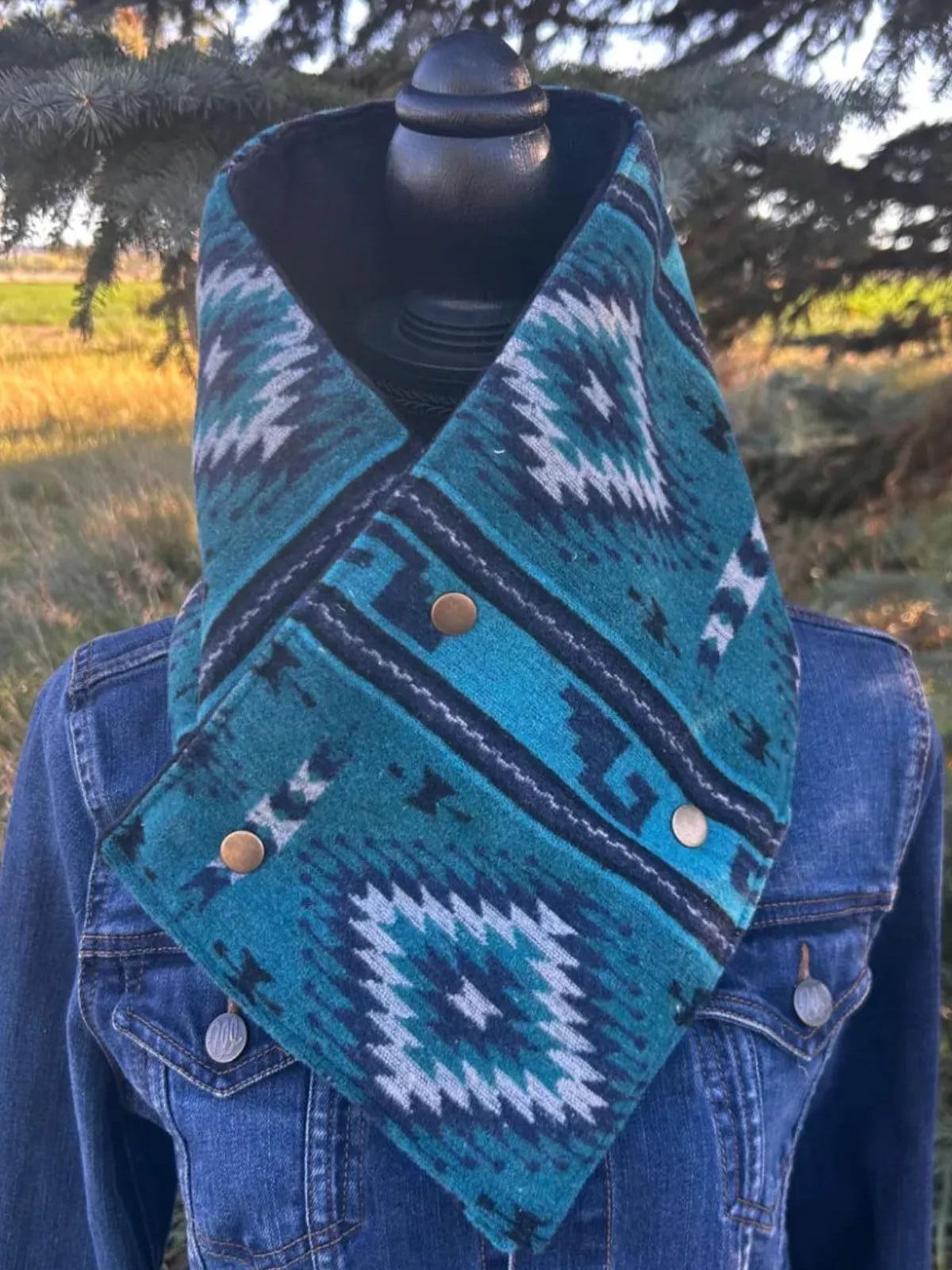  Western Cowboy Aztec Warm Neck Hood
