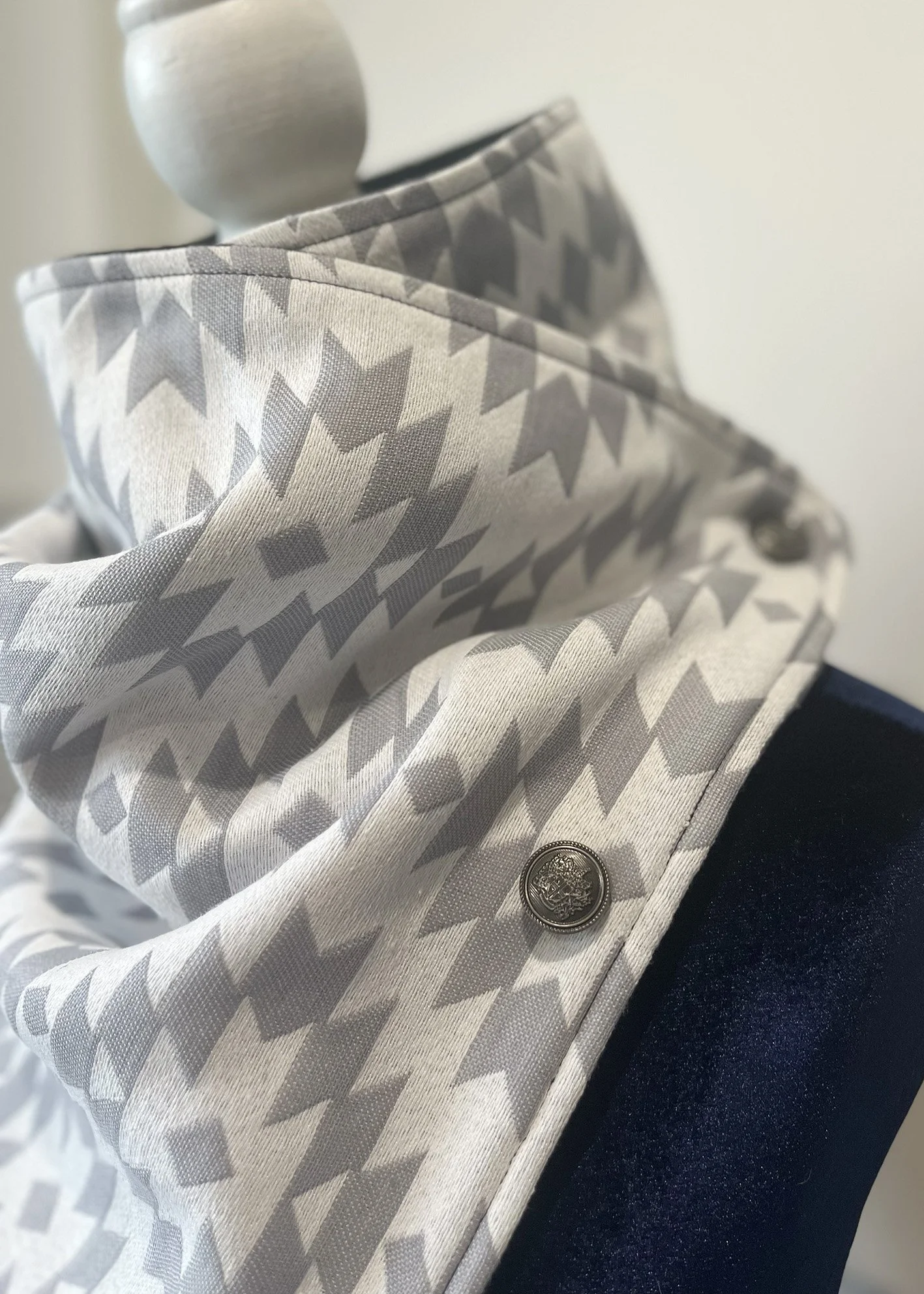 Aztec Grey-white Diamonds Western Warm Neck Hood