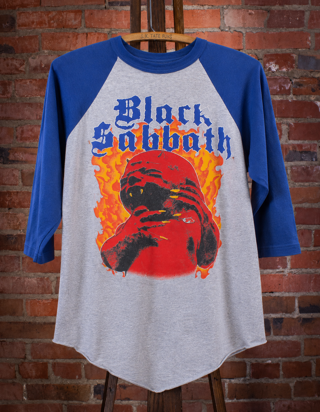 ✨Favorite Vintage Tees We Curated in 2025