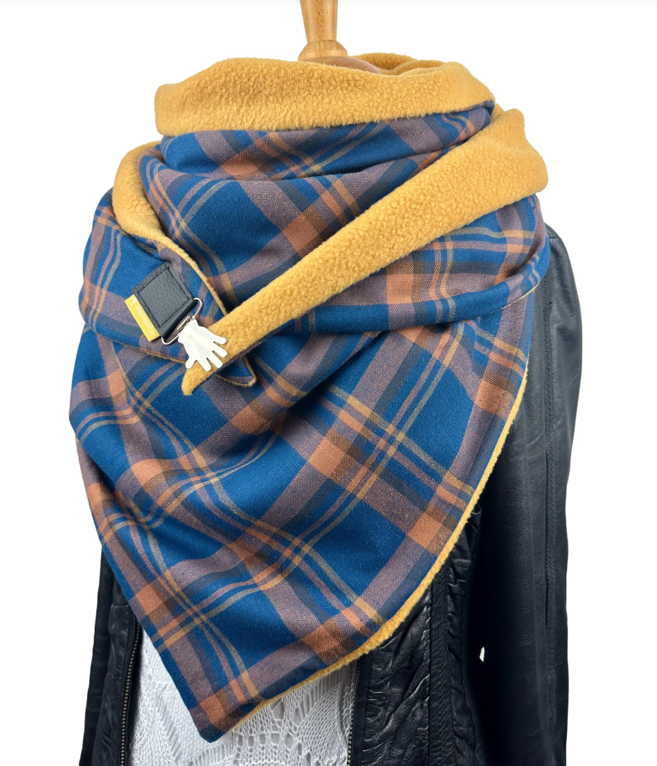 Chic in check triangular scarf