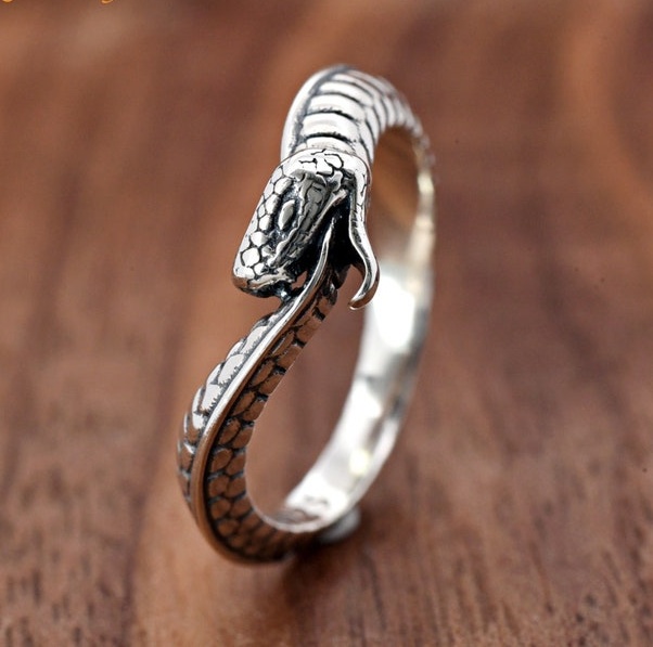 Gothic Style Oxidized Silver Serpent Ouroboros V Shape Ring