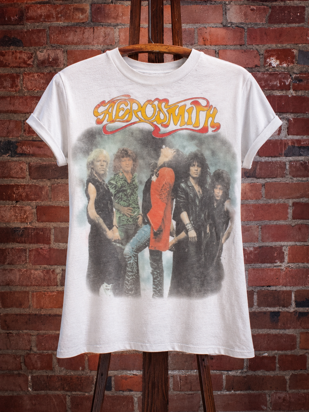 ✨Favorite Vintage Tees We Curated in 2025