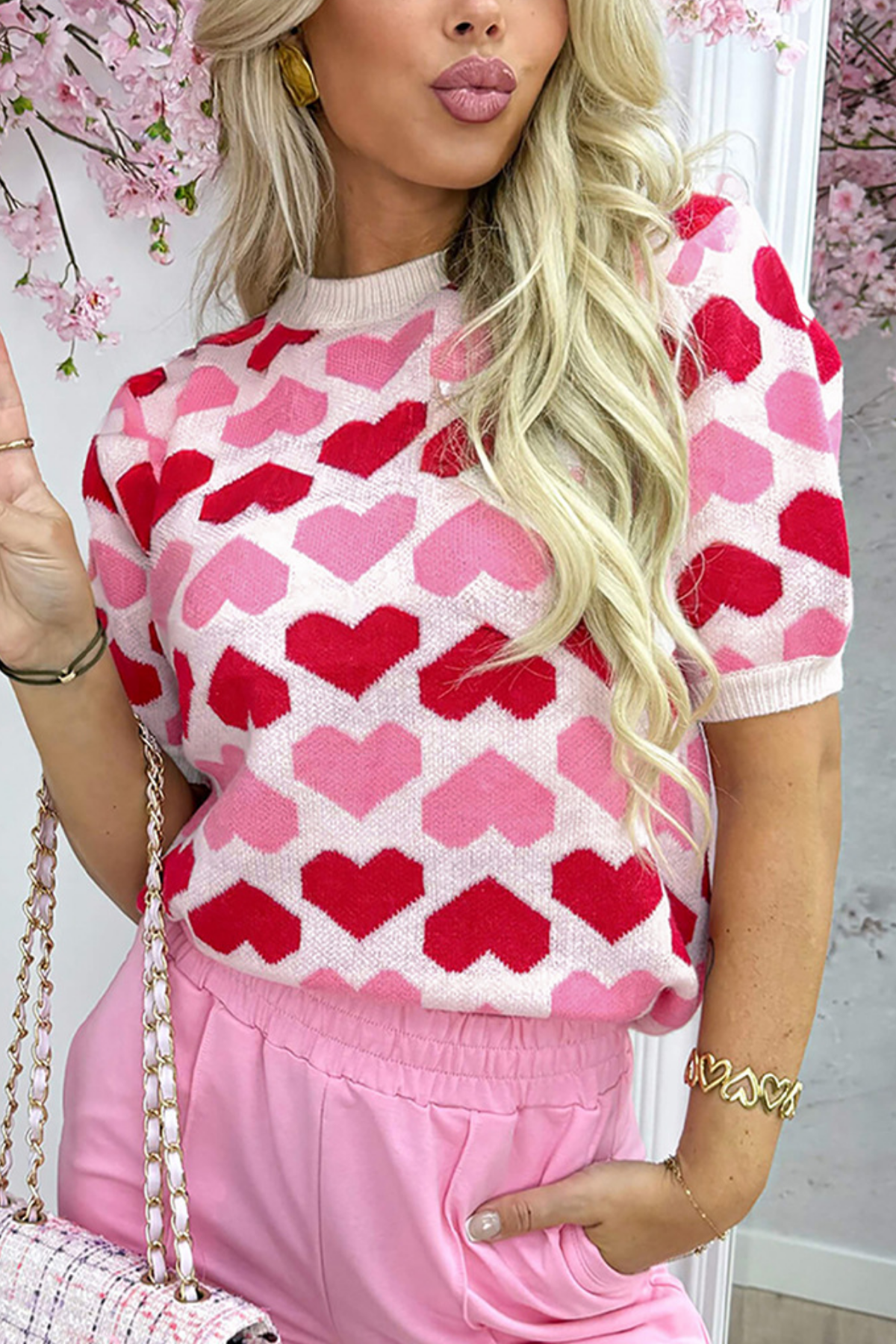 Stylish and Versatile Knitted Top with Heart Print Sweater.