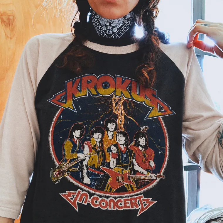 Krokus raglan tee styling inspiration