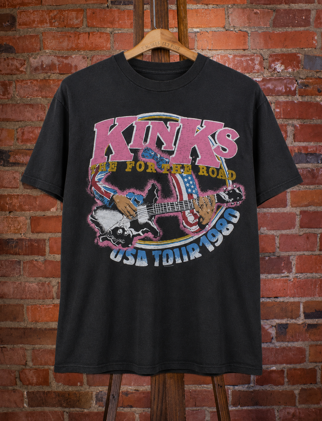 ✨Favorite Vintage Tees We Curated in 2025