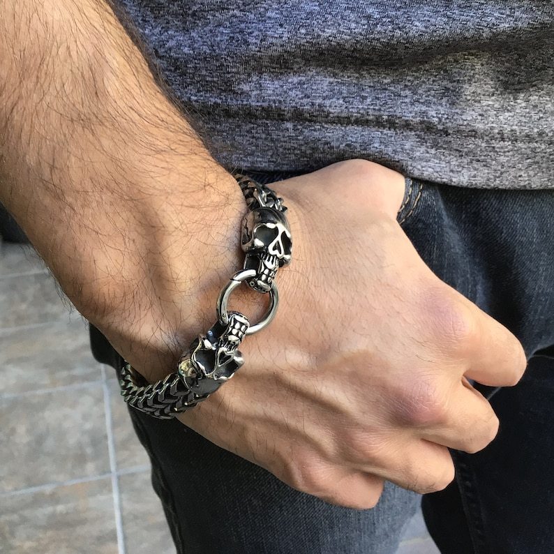 Skull bracelet, Skull men's bracelet, gothic bracelet, mens bracelet, stainless steel skull bracelet, oxidized stainless steel bracelet