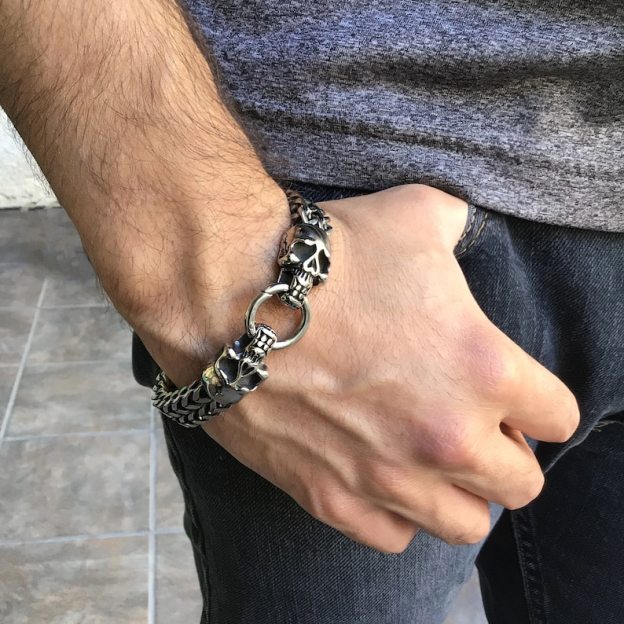 Skull bracelet, Skull men's bracelet, gothic bracelet, mens bracelet, stainless steel skull bracelet, oxidized stainless steel bracelet