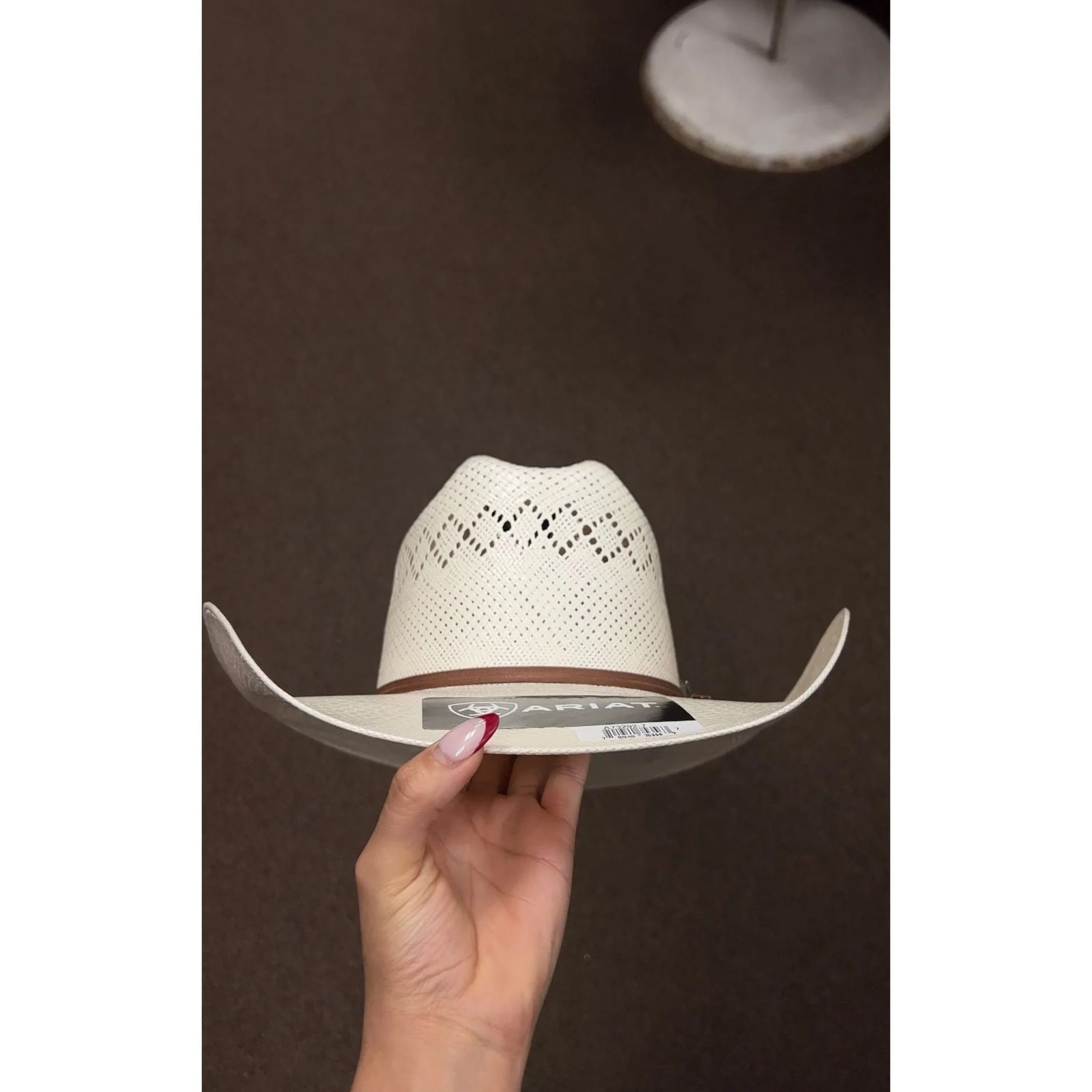 30X Cattleman Crown 2-Cord Black Band Shantung Western Hat, Ivory, 7-1/8
