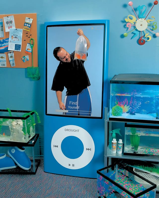iPod Wall Mirror