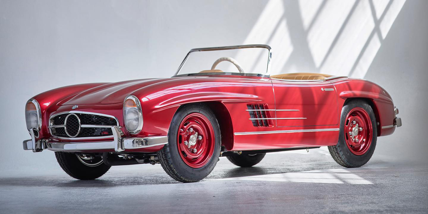 Mercedes-Benz 300 Silver Arrow