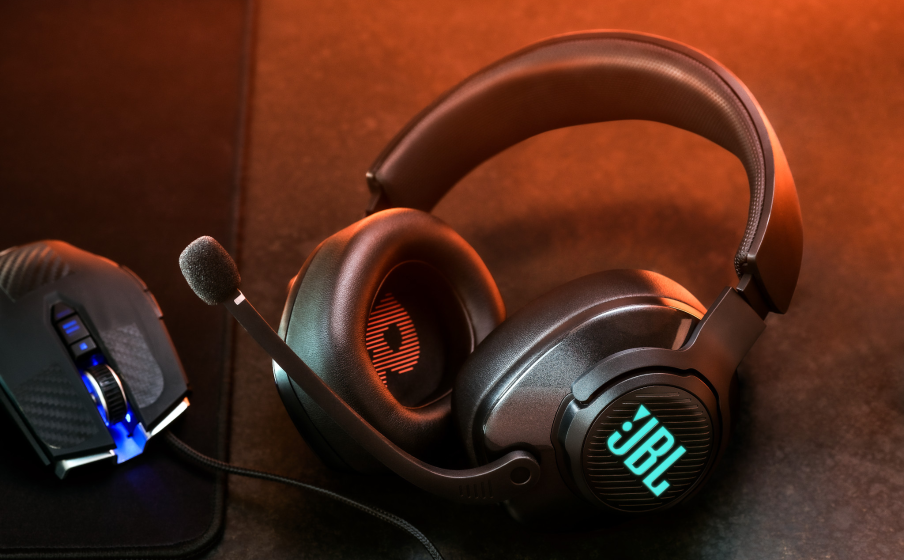 JBL Quantum 400 JBL QuantumSOUND Signature gives you a true audio edge - Image
